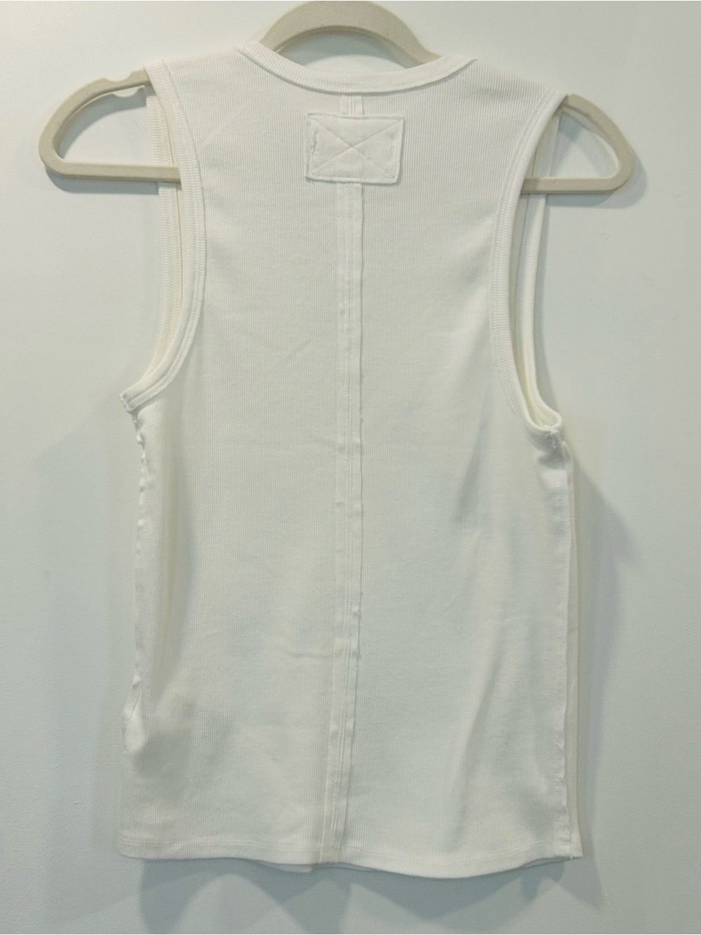 NWOT - We The Free White V-Neck Ribbed Tank - Picture 3 of 6